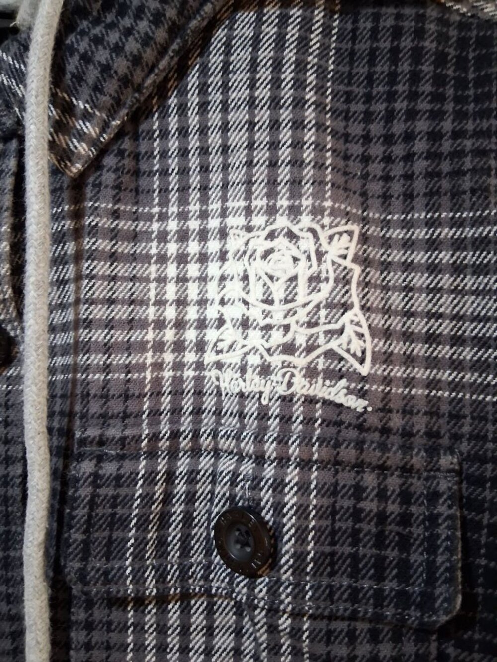 Harley-Davidson Womens Hooded Flannel Jacket With Quilted Lining - Picture 6 of 7